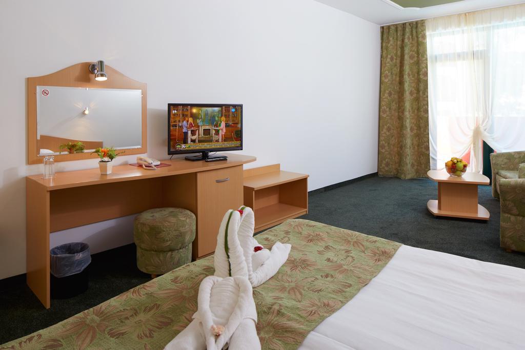 Mena Palace Hotel 써니비치 외부 사진