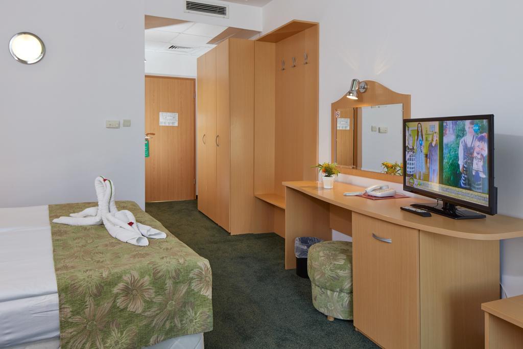 Mena Palace Hotel 써니비치 외부 사진